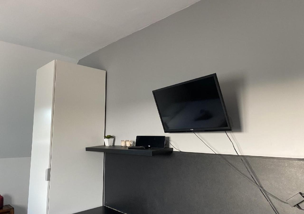Jolie Studio 10Min Centre Ville Et 300M Quai De Seine Wifi Rouen Eksteriør bilde
